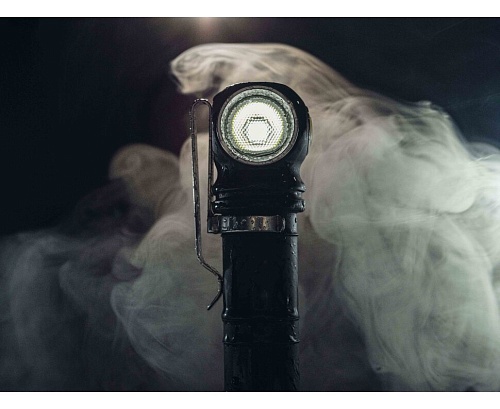 Armytek Визард C2 PRO Макс Magnet USB (теплый свет)