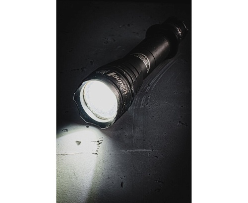 Тактический фонарь Armytek Viking