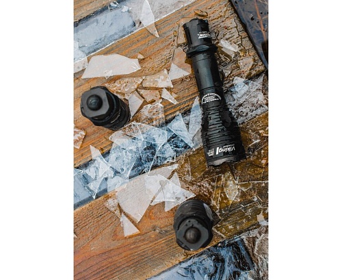 Тактический фонарь Armytek Viking